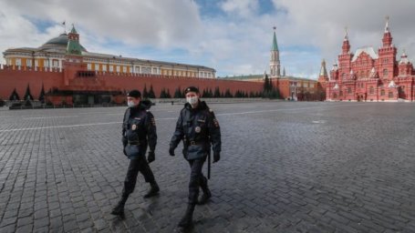 "Когда нет денег, не хватает всего"